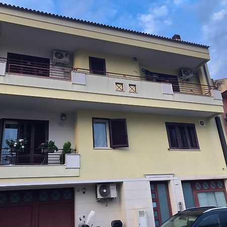 Mansarda Mentana Apartment Витория Екстериор снимка