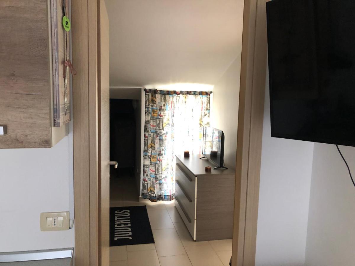 Mansarda Mentana Apartment Витория Екстериор снимка
