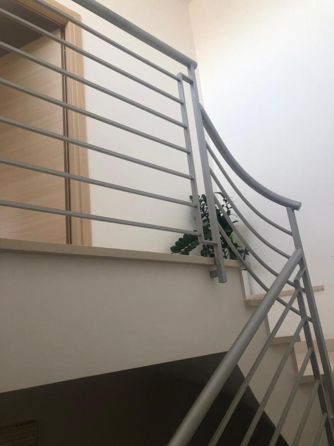Mansarda Mentana Apartment Витория Екстериор снимка